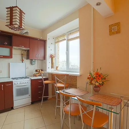 Apartment Premium 8 *